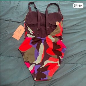 NWT Athleta hermosa one piece swimsuit S